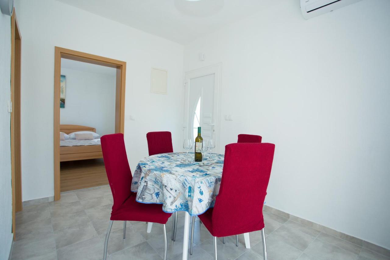 דירות Vinišće Apartman Paula 2 מראה חיצוני תמונה