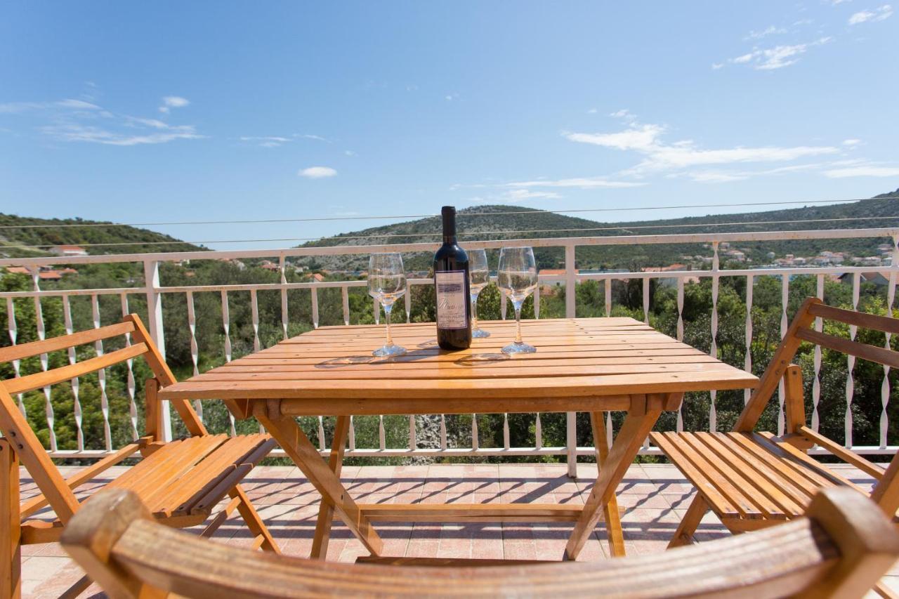 דירות Vinišće Apartman Paula 2 מראה חיצוני תמונה