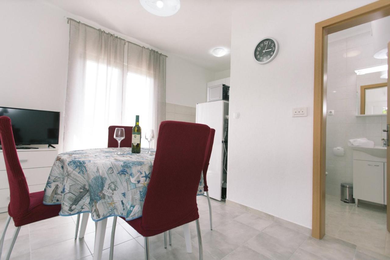דירות Vinišće Apartman Paula 2 מראה חיצוני תמונה